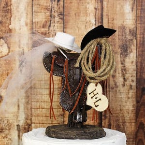Cake Topper a forma di sella - Cake Topper per sposo - Sella per cavallo - Rustico - Cake Topper per compleanno - Cake Topper per matrimonio western - Solo per lui - Sella da cowboy - Rustico