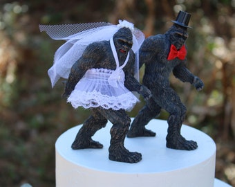 Bigfoot, Cake topper, Bride, Groom, animal, funny, unique, wedding, legend, Big foot animal