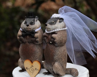 Groundhog Cake Topper, Animal-Bride-Groom-Groundhog-Wedding-Wildlife-Funny-Unique-Sweet-Rustic-New-Cake-Mr-Mrs-Woodchuck-Whistlepig