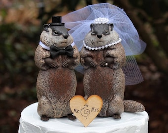 Groundhog Cake Topper, Animal-Bride-Groom-Groundhog-Wedding-Wildlife-Funny-Unique-Sweet-Rustic-New-Cake-Mr-Mrs-Woodchuck-Whistlepig