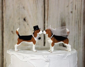 Beagle Wedding Cake Topper, Dog Cake Topper, Grooms  Cake, Mans Best Friend Cake Topper, Animal Cake Topper