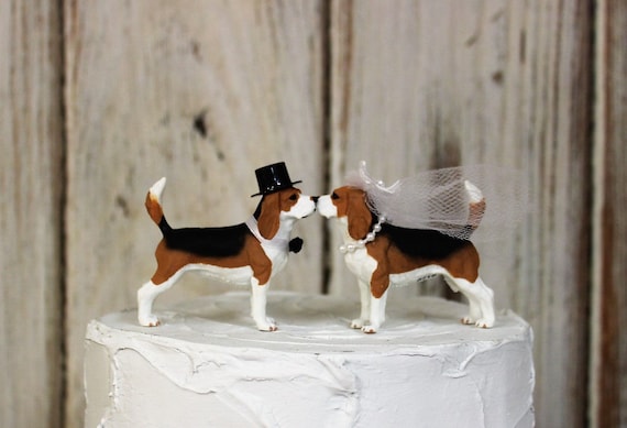 Beagle Wedding Cake Topper, Dog Cake Topper, Grooms  Cake, Mans Best Friend Cake Topper, Animal Cake Topper
