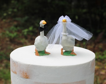 Chimpanzee-Monkey-Wedding-Cake Topper-Bride-Groom-Safari-Unique