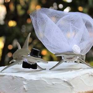 Shark Wedding Cake Topper, HammerHead Shark Cake Topper, Beach Wedding Cake Topper, Animal Cake Topper, Sea Life Bride and Groom,