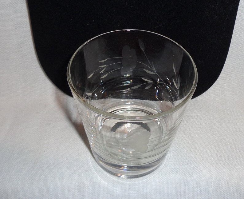 vintage manhattan cocktail glasses