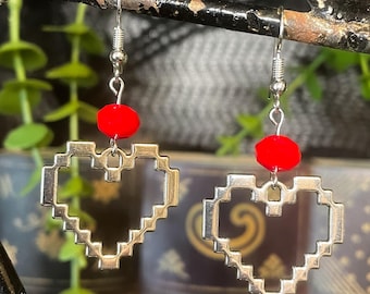 Pixelated Heart Earrings – Gamer Jewelry – 8-Bit Retro Pixel Charm Earrings – Nerdy Video Game Jewelry
