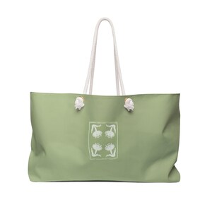 Bolsa de mano de fin de semana con motivos botánicos verdes / Regalo estético de Nancy Meyers / Costera / 24" x 13", diseño con fondo en forma de T