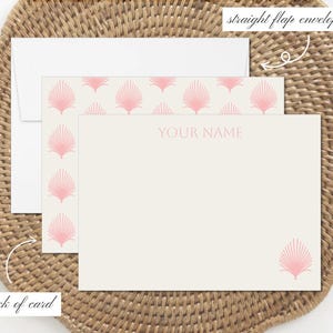 Conjunto de papelaria personalizado Pink Palm Frond | Coastal Grandma Gift | Nancy Meyers Aesthetic | Conjuntos de 10, 30, 50 com envelopes