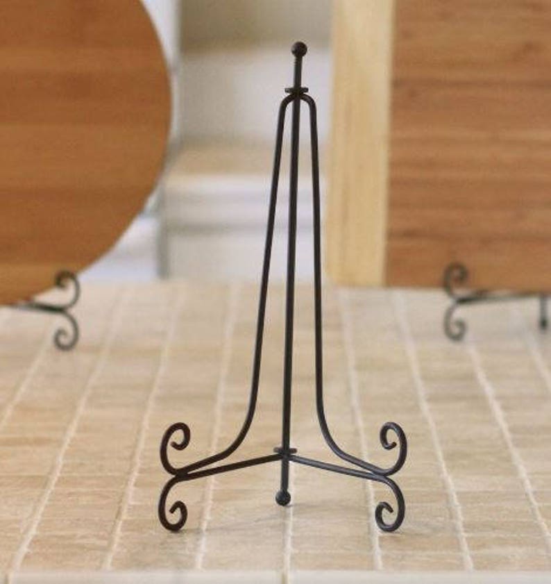 Custom Engraved Cutting Board Personalized Paddle Cutting Board Heart Arrow Valentine/'s Newlywed Anniversary Bamboo Wood --21063-PADB-001