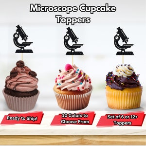 Puede incluir: Conjunto de adornos para cupcakes de microscopio con purpurina negra. Los adornos están en palillos de dientes y están listos para enviar. Elige entre 10 colores. Juego de 6 o 12+ adornos.
