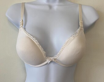 Vintage White JC Penney Padded Underwire Bra 34A