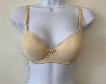 Vintage Beige JC Penney Padded Underwire Bra 34A