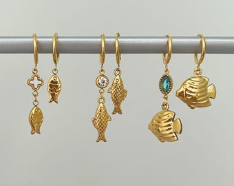 Boucles d'oreilles poisson, boucles d'oreilles sardines, boucles d'oreilles nautiques, boucles d'oreilles imperméables, boucles d'oreilles dépareillées, pvd 18 carats, boucles d'oreilles sans ternissement, boucles d'oreilles de plage