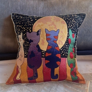 Embroidered Cat Throw Pillow Case,Cats Square Cushion Cover,Kitten Home Decor,Gift for Cat Lovers.Cat Figured Pillowcase.