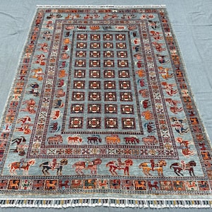 Pazyryk Rug 5x7 ft – Gray Wool Carpet with Tribal Horse & Animal Motifs – Handmade Ethnic Area Rug – Nomadic Design Living Room Decor