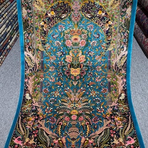 Elegant 2&#39;5&quot; x 4&#39; Persian Silk Rug - Floral & Bird Design, Luxury Oriental Carpet for Living Room Home Décor