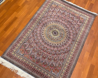 レッドタブリーズスタイルのシルクラグ、花柄メダリオンシルクカーペット | 玄関や小さなスペースにクラシックなアクセントピース、小さなリビングルームラグ、シルクラグ3x5