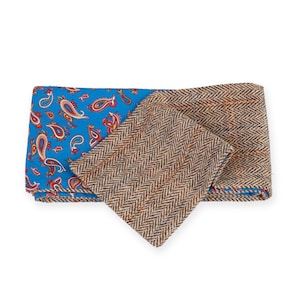 Scarf Harris Tweed Brown, Paisley Lining, Long Tweed Scarf, Long Harris Tweed Scarf, made in Scotland, Scottish, Unique Scottish Scarf,