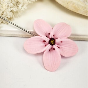 Broche de flor de cerezo: Pin de solapa de sakura rosa, accesorio de boutonniere para padrinos de boda