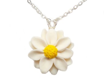 Summer Necklace Yellow White Green Jade Flower Daisy Pendant Asian Ceramic Porcelain Statement Big Bold Chunky Plus Size