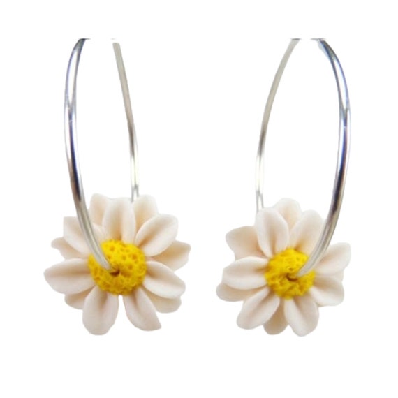 Daisy Hoop Earrings Sterling Silver or Gold Filled Daisy Jewelry White Flower Hoops April Birth Flower Gifts April Birthday Gift Etsy Canada