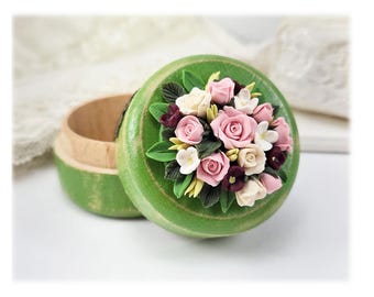 Pink Rose Distressed Green Wooden Ring Trinket Box : Cottagecore Shabby Chic Gifts