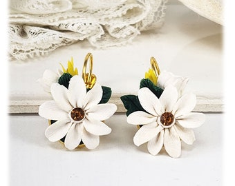 Daisy Bouquet Earrings | Daisy Jewelry | Unique Daisy Earrings | Daisy Floral Bouquet Dangle Earrings | April Birth Flower