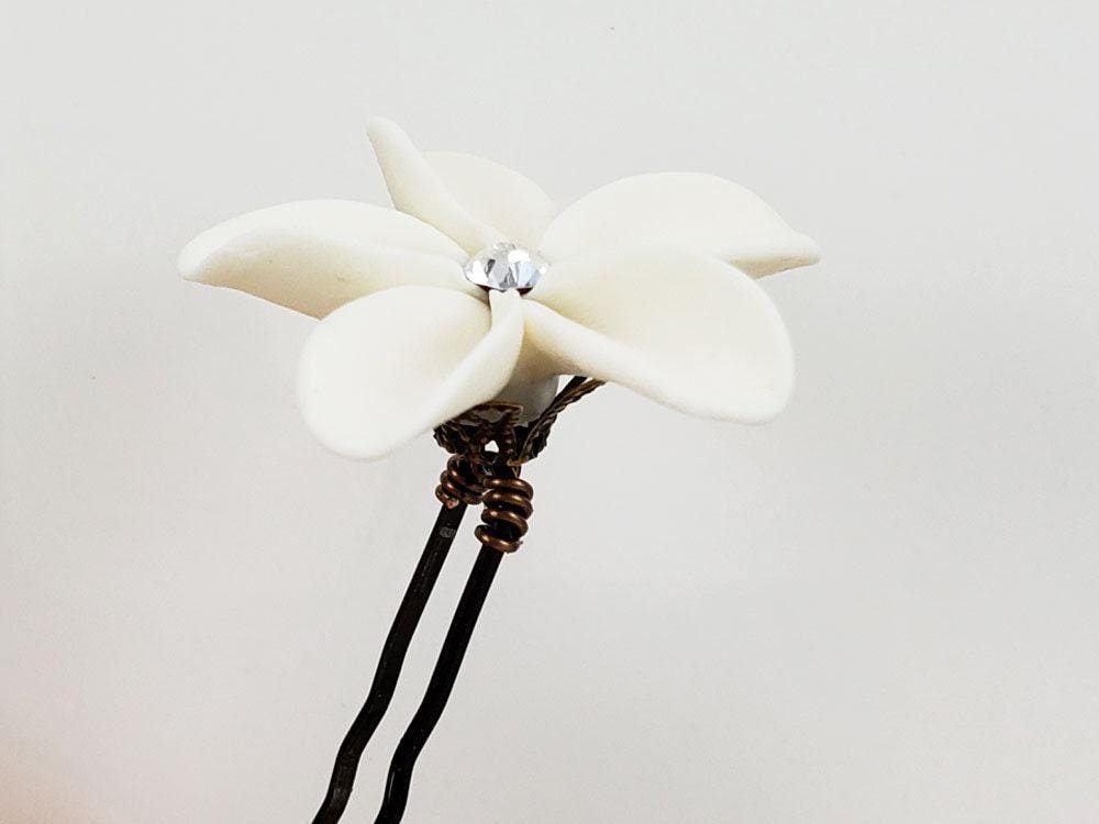 ?NWOT?Plumeria & crystal hair barrette clip pin White Plumeria Hair Pin Clip: Crystal Rhinestone Bridal  main image 4