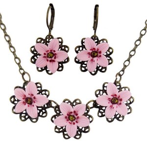 Cherry Blossom Jewelry Set: Pink Flower Necklace & Earrings image 7