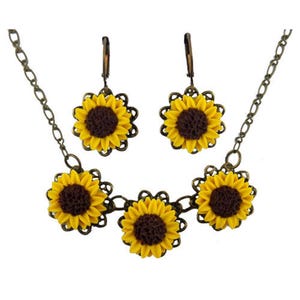 Hand Sculpted Sunflower Jewelry Set: Vintage Style Necklace & Earrings