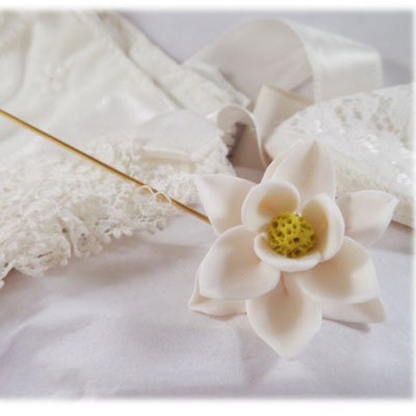 Magnolia Brooch or Stick Pin | Magnolia Accessory | White Flower Pin | Magnolia Lapel Wedding Accessory Pin