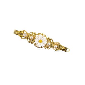 Vintage Style Daisy Barrette: Filigree Hair Clip with Pearl Embellishments