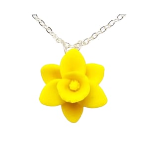 Daffodil Pendant Necklace: March Birth Flower Gifts