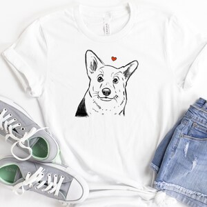 Corgi Love T-Shirt, Corgi Shirt, Cute Corgi Tee, Pembroke Welsh Corgi, Corgi Mom, Corgi Dad, Corgi Lover, Corgi Gift, Corgi Sketch Tshirt