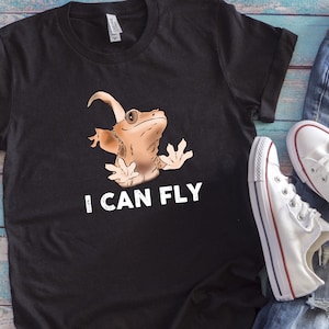 Funny Crested Gecko Shirt, Funny Crestie Shirt, Funny Gecko, Flying Gecko, Crestie Lover, Crested Gecko Gift, Crestie Dad, Cute Gecko