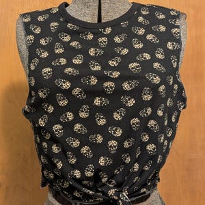 women&#39;s crop top