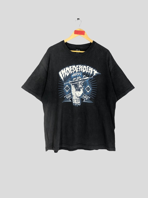Vintage 90s Independent Skates T-shirt: Skateboard Truck Graphic