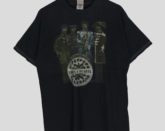 Vintage 90s The Beatles T-Shirt: St Peppers Lonely Hearts Club Band, Size L