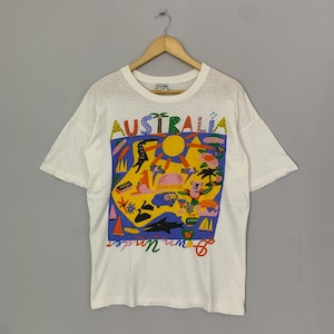 Vintage Ken Done Australia Animals Art Island Habitat Big Image White T Shirt 90&#39;s Ken Done Down Under Australian Artist Pop Art Tees Size M