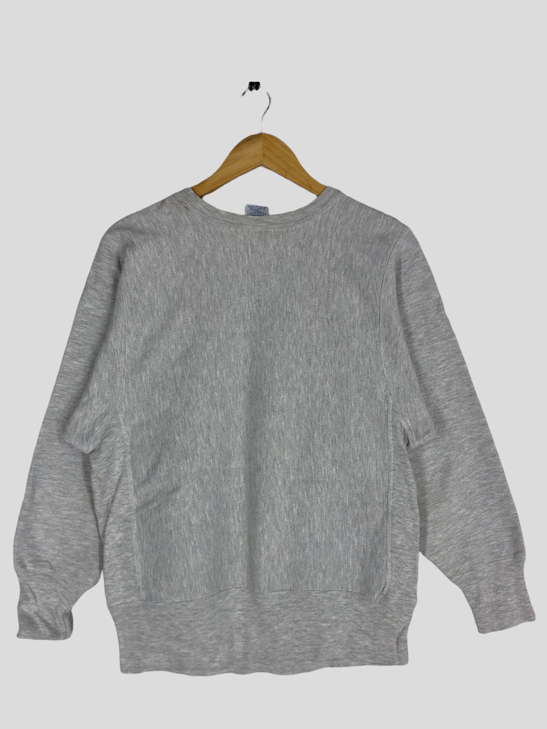 Vintage 90s Champion Reverse Weave Sweatshirt: Embroidered Logo