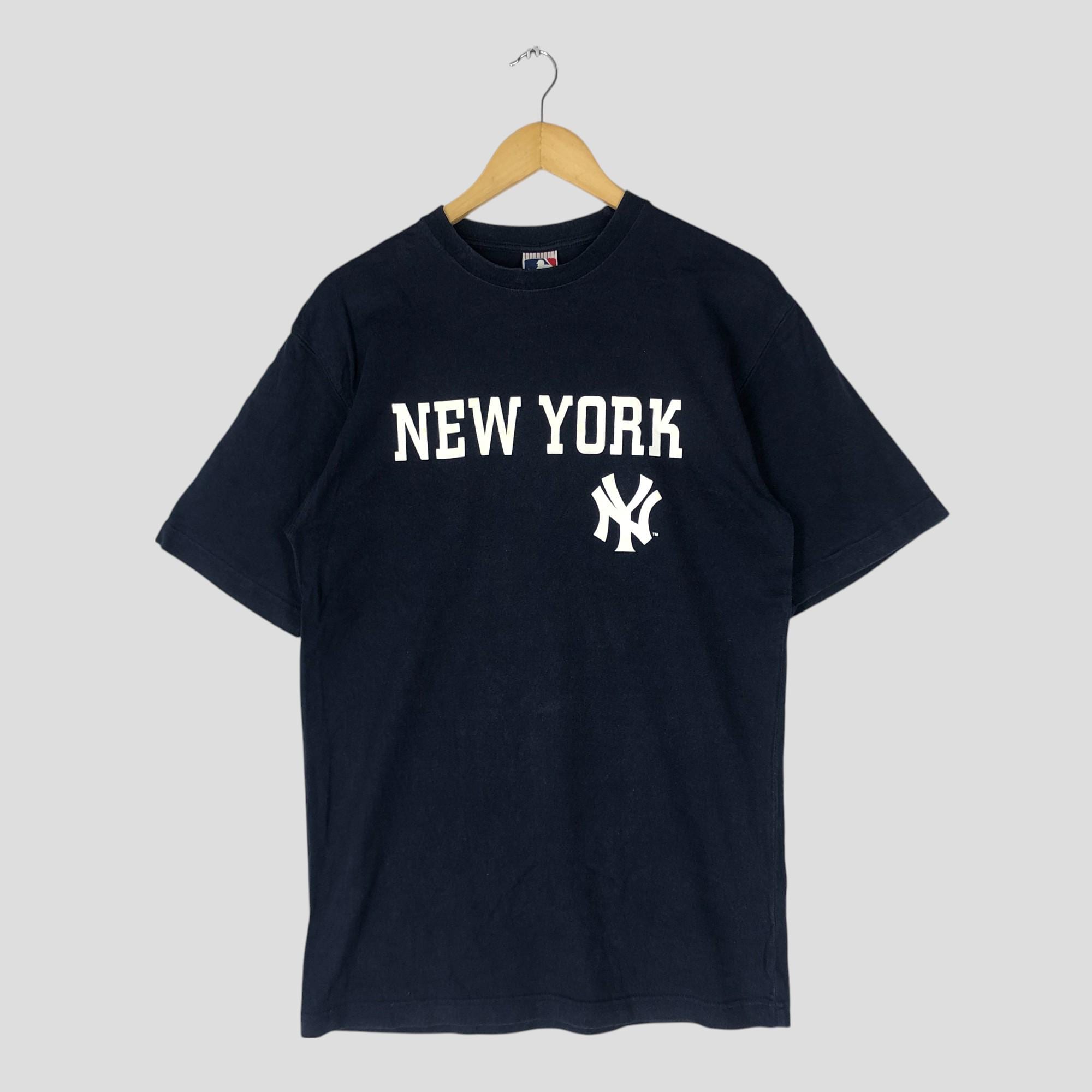 Vintage Y2K New York Yankees MLB T Shirt New York Yankees