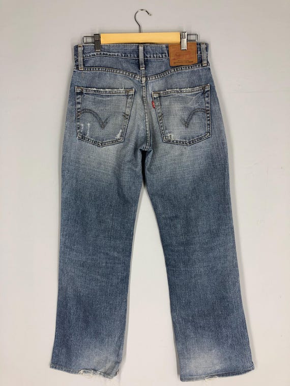 Size 31x39 Vintage Levi's Light Blue Stone Washed Jeans