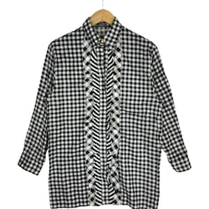 Camicia Oxford vintage Gianni Versace con bottoni a nastro e quadri a quadri Camicia Oxford anni &#39;90 Versace Jeans Couture Oxford Gianni Versace Versus Taglia M