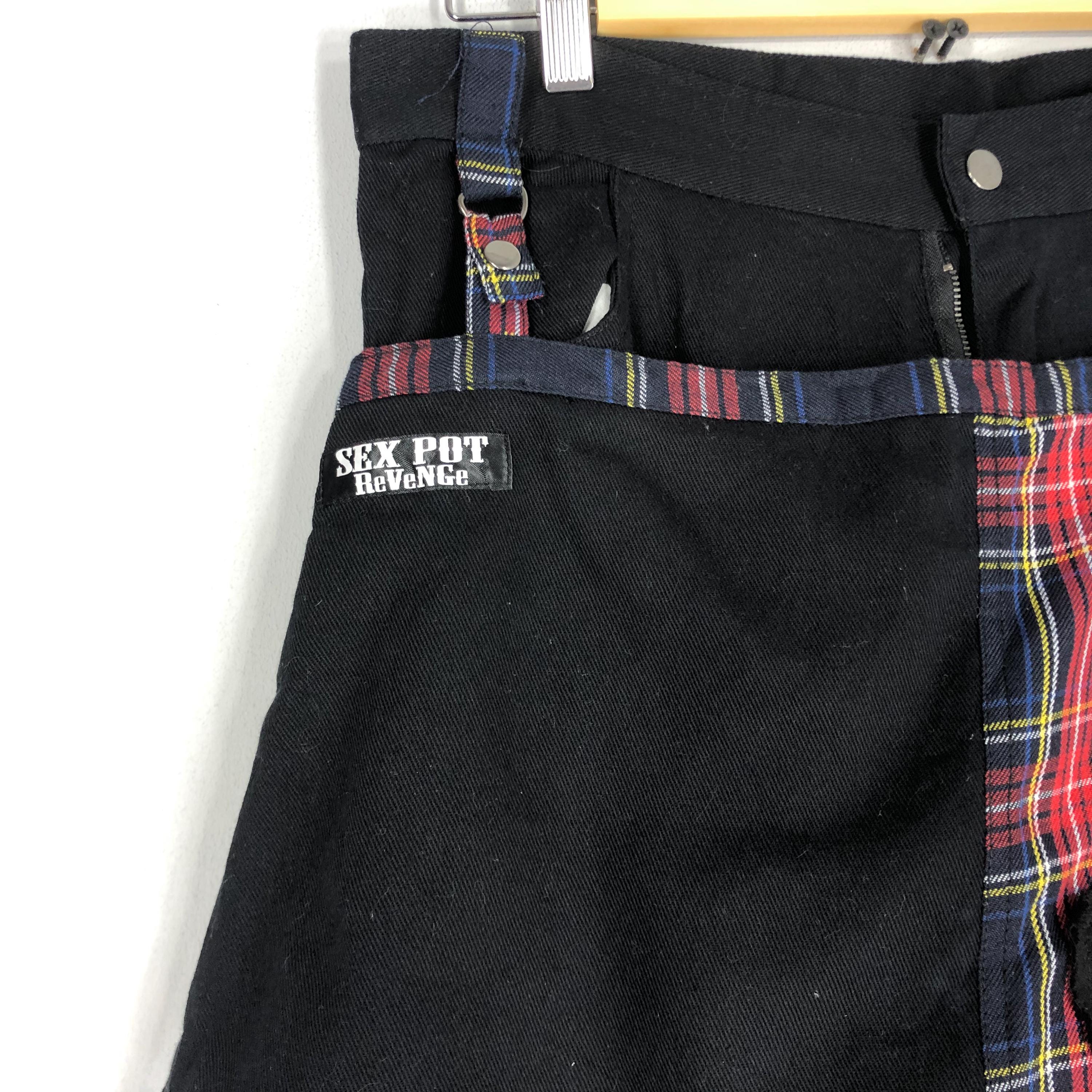 Size 32x40 Japanese Brand Sex Pot Revenge Bondage Punk Rockers