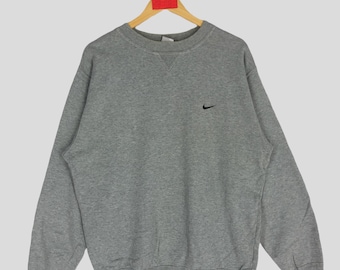 Vintage Y2K Nike Swoosh Small Logo Sweatshirt Large Nike Athletic Crewneck Pullover Nike Sportswear Jumper Sweater Nike Gray Size L