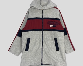 Giacca con cappuccio vintage GOLDWIN: abbigliamento sportivo anni '90, taglia M