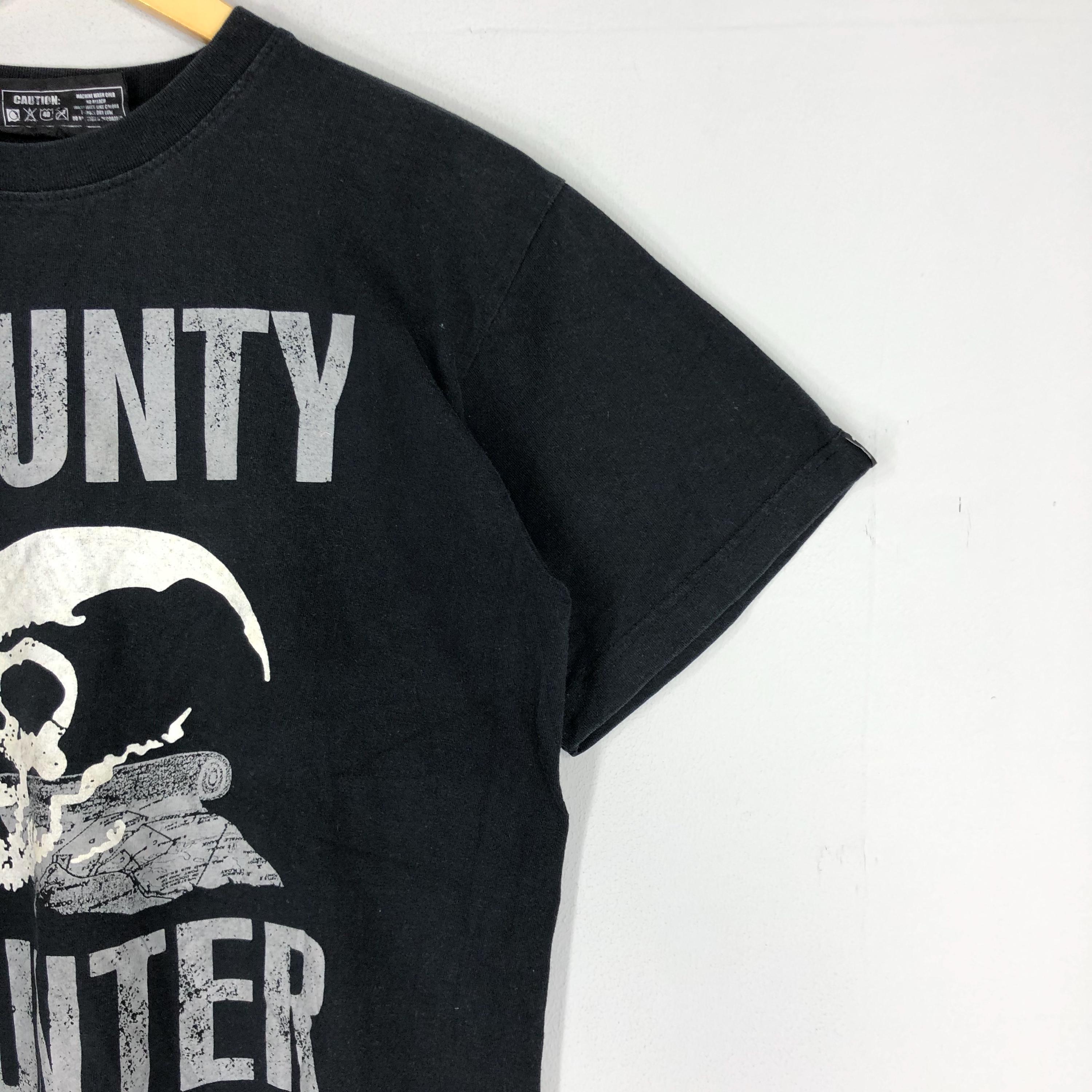Vintage 90s Bounty Hunter Japan Skull T-shirt, Streetwear Fashion 