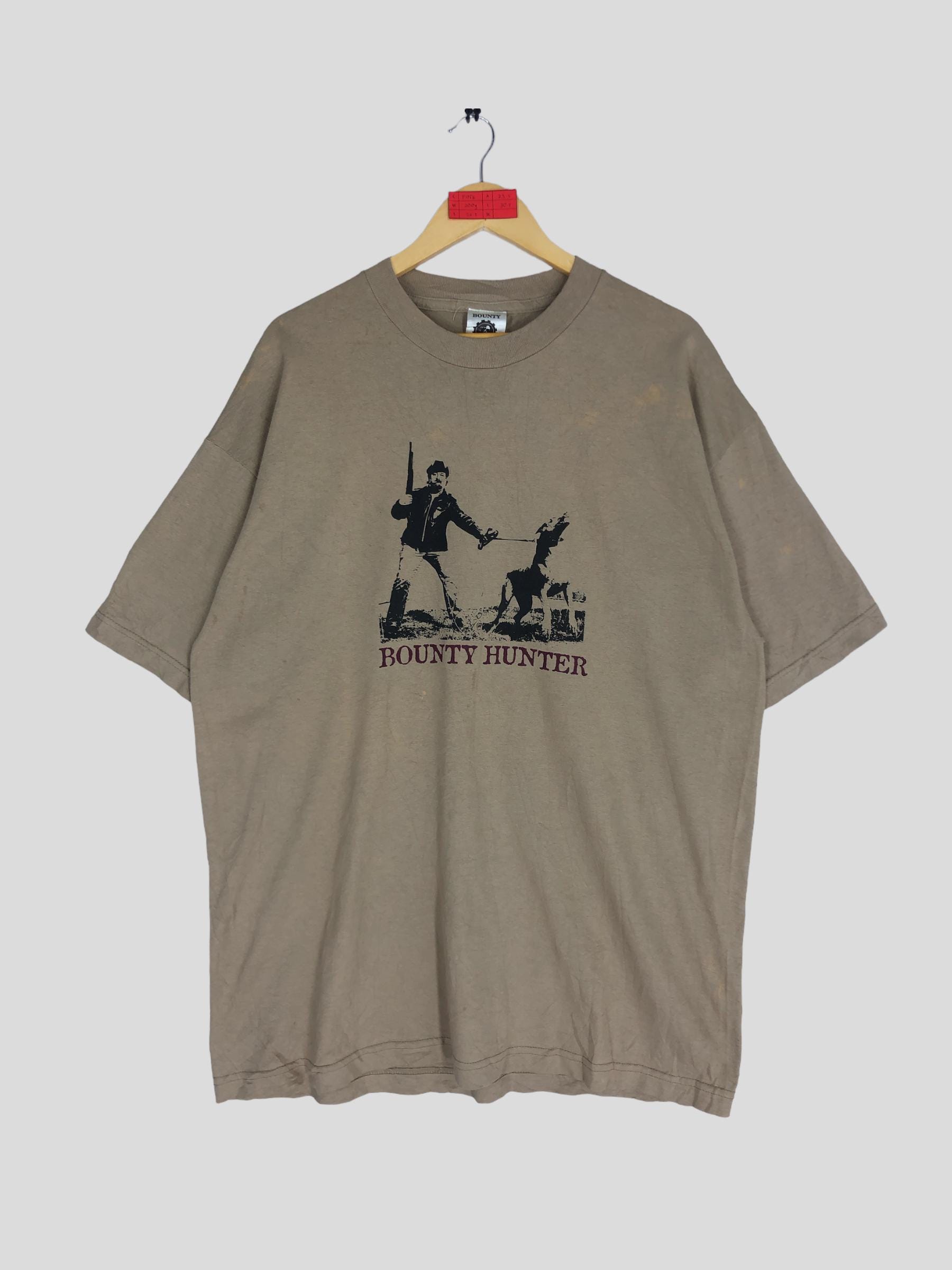 Vintage Bounty Hunter Graphic Tee: Retro Dog Print, Japanese Brand