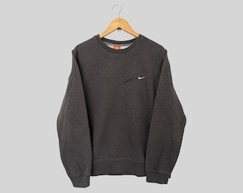 Vintage Y2K Nike Swoosh Small Logo Sweatshirt Large Nike Athletic Crewneck Pullover Nike Sportswear Jumper Sweater Nike Gray Size L