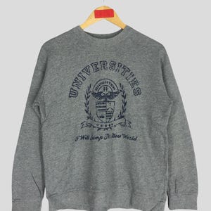 Vintage 90s University Sweatshirt Medium Gray University Spellout Crewneck Sweater Jumper Pullover Size M